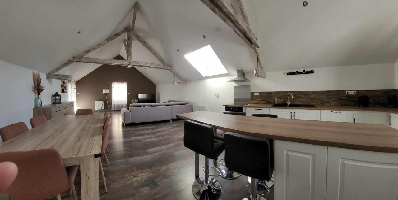 Charmante Maison A Haybes Exteriör bild